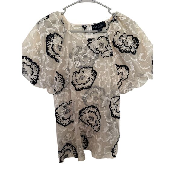 EUC Laundry by Shelli Segal Sheer Embroidered Floral Blouse – Size Medium - Picture 12 of 13